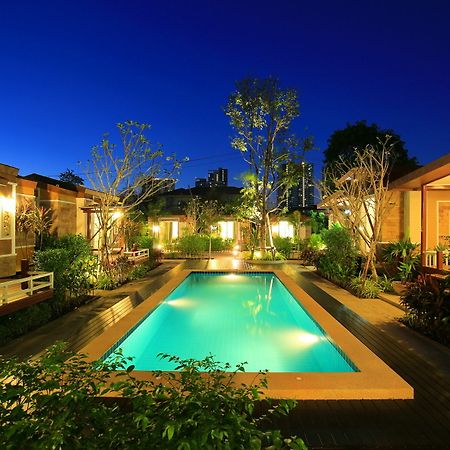 Resort M Bangkok - Bts Onnut Exterior foto