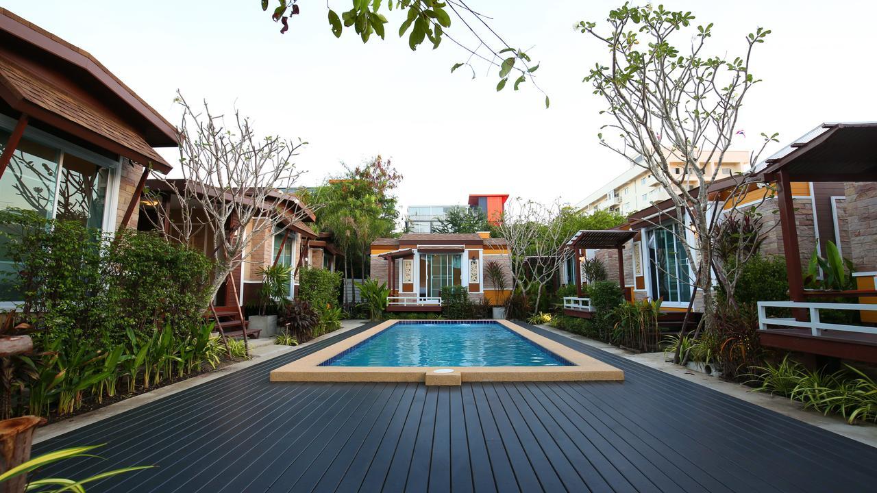 Resort M Bangkok - Bts Onnut Exterior foto